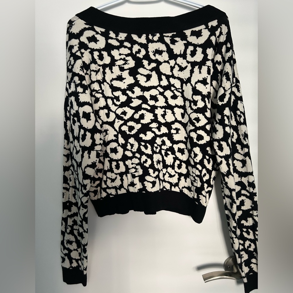 Buffalo David Bitton Monochrome Animal Print Cardigan - Picture 7 of 7
